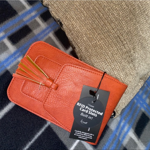 Everything mist go make offer - Picture 2 of 4